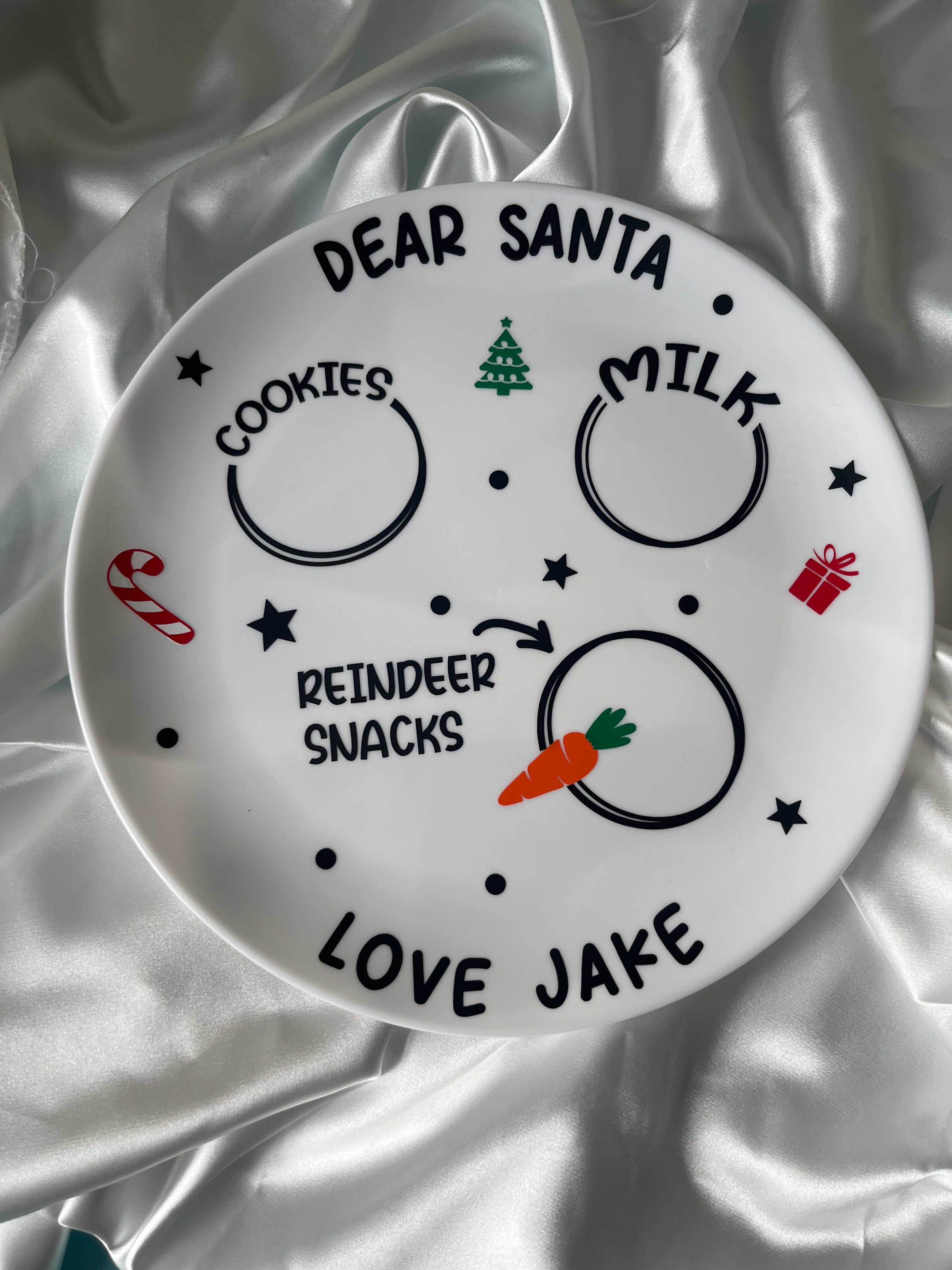 Personalised Christmas Eve Plastic Plate - Dear Santa Cookies Milk Reindeer Snacks Love your name Design