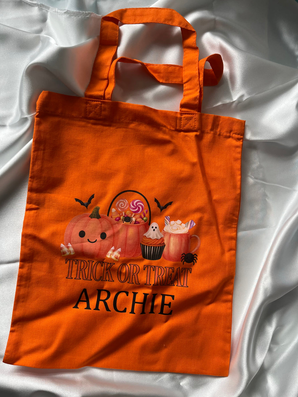 Trick or Treat Mini Tote Bags Personalized with Name, different Designs for Halloween