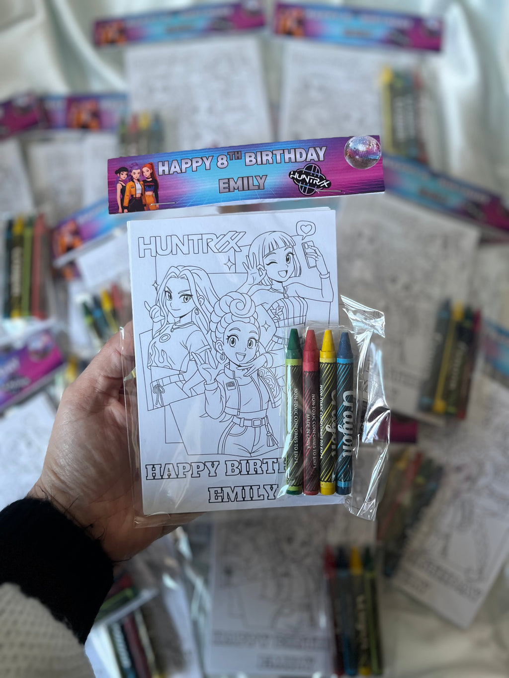 Personalised Kpop colour pack party favours