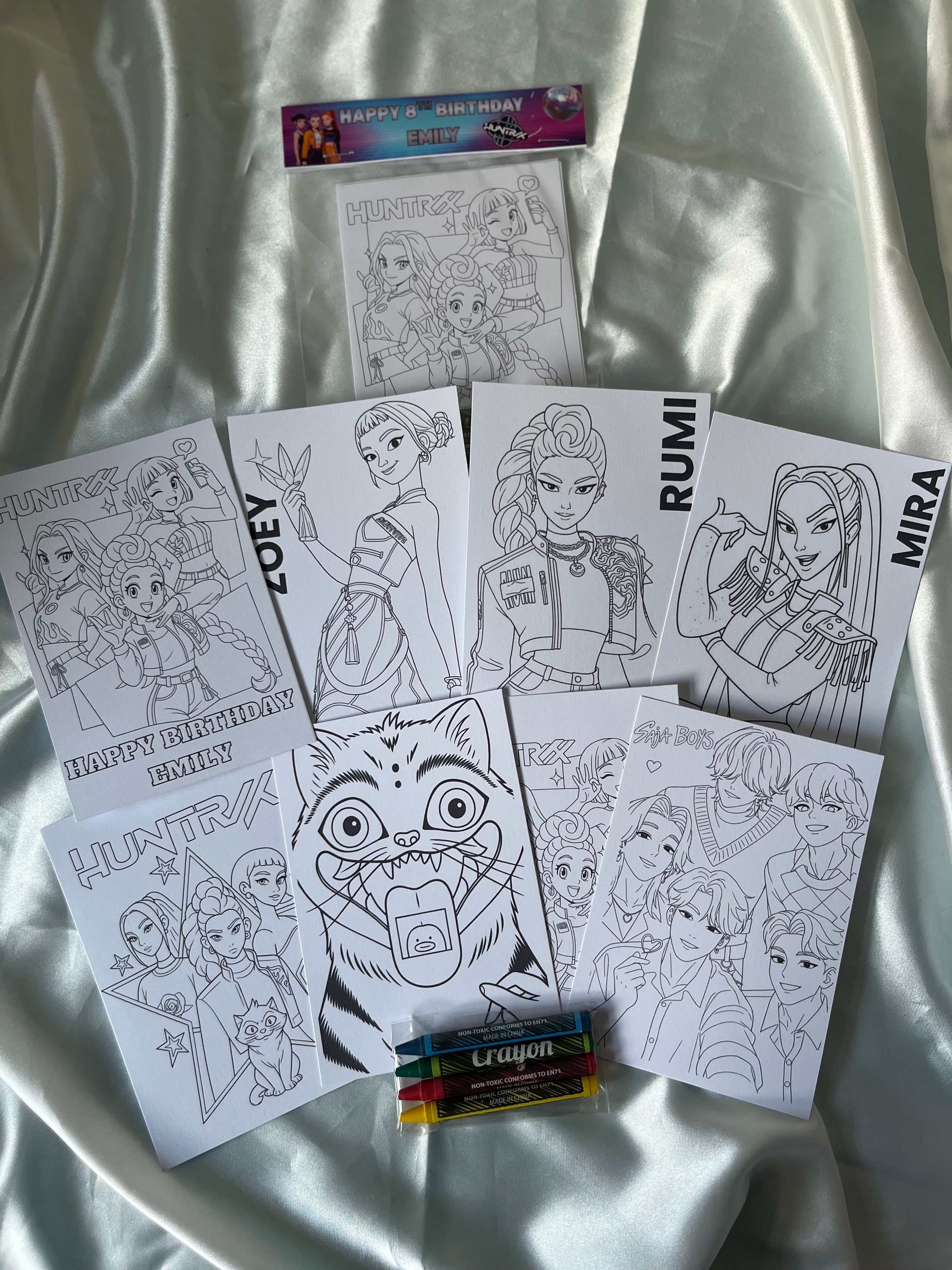 Personalised Kpop colour pack party favours